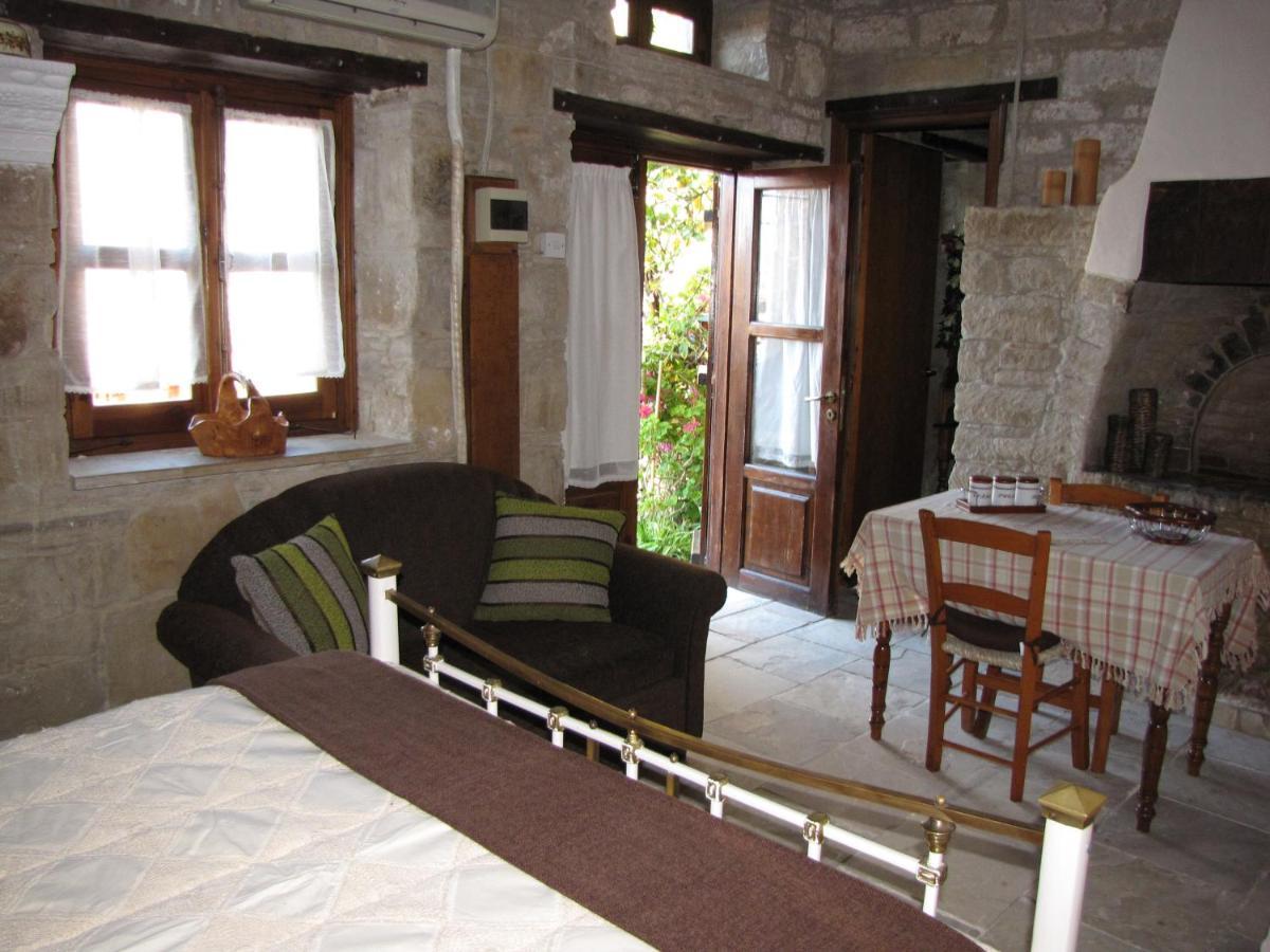Vasilopoulos House Tóhni Kültér fotó